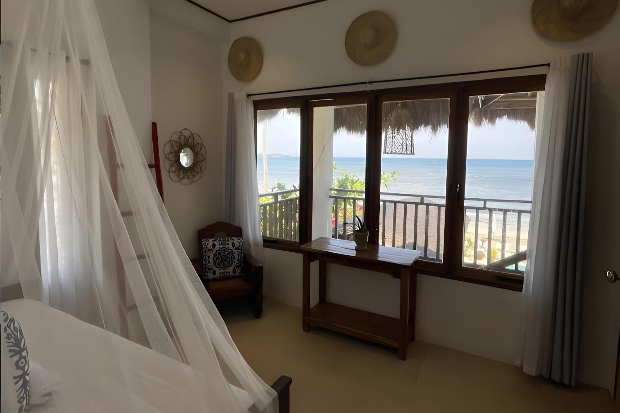 Sirom Beach House Tambobong Buitenkant foto