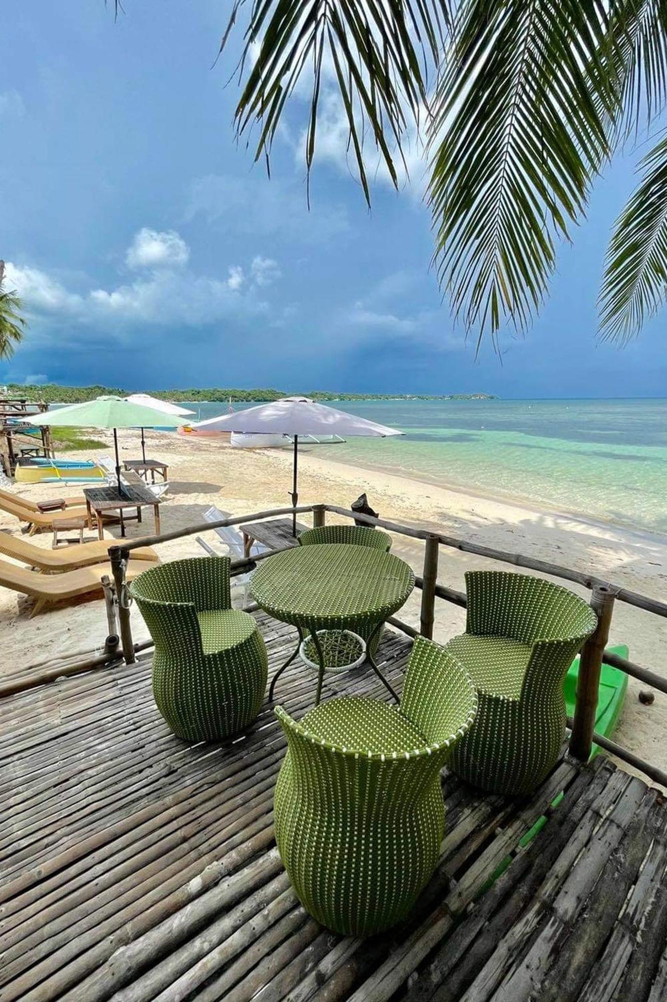 Sirom Beach House Tambobong Buitenkant foto
