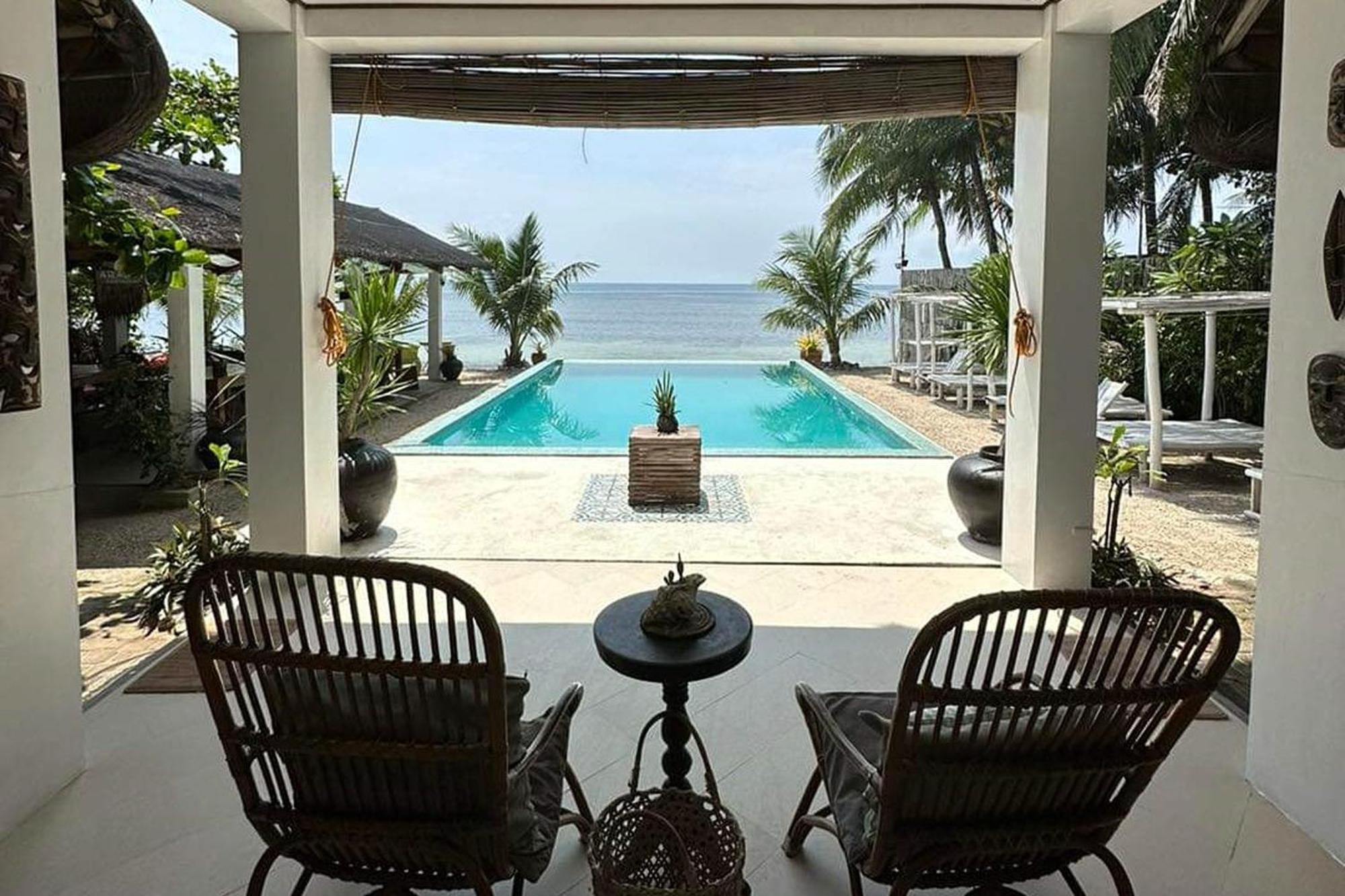 Sirom Beach House Tambobong Buitenkant foto